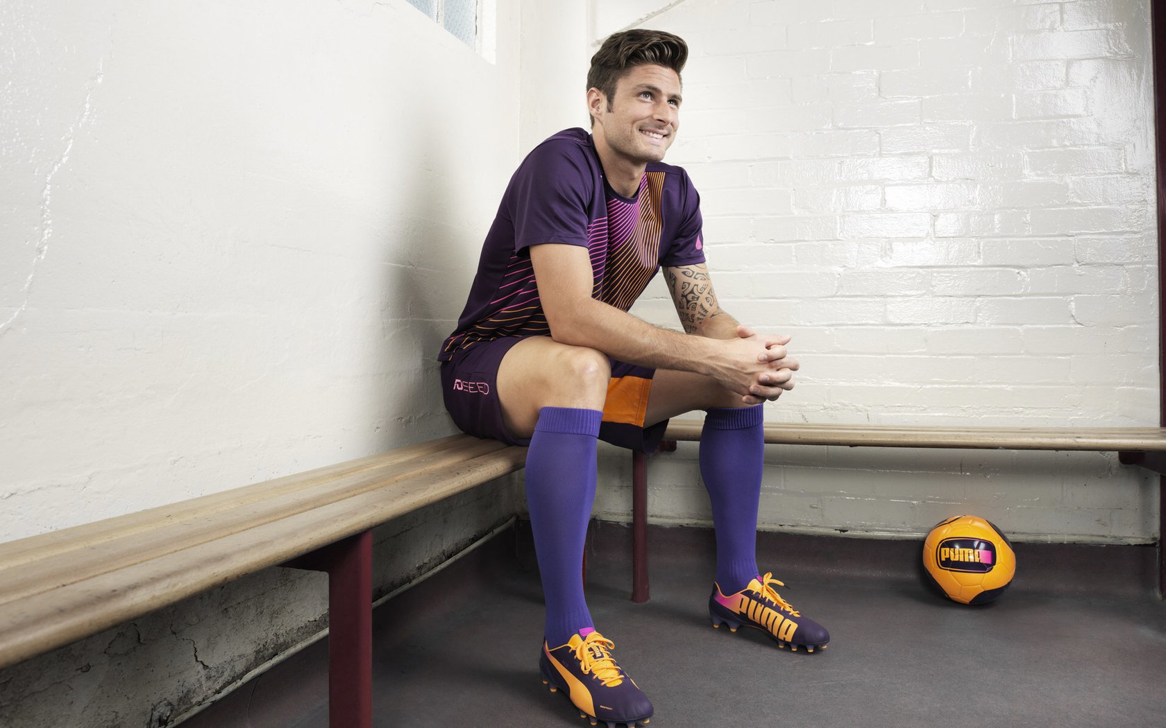 决赛前瞻:两队关键对位与胜负天平的决定因素