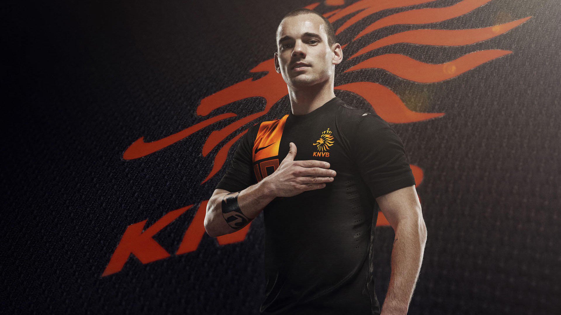 乐鱼体-俱乐部青训教练走进乡村推广青少年足球运动,青少年足球训练营简介